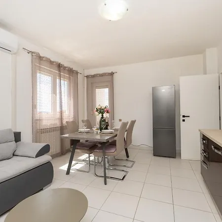 Olive Dreams Appartamento Biograd Na Moru